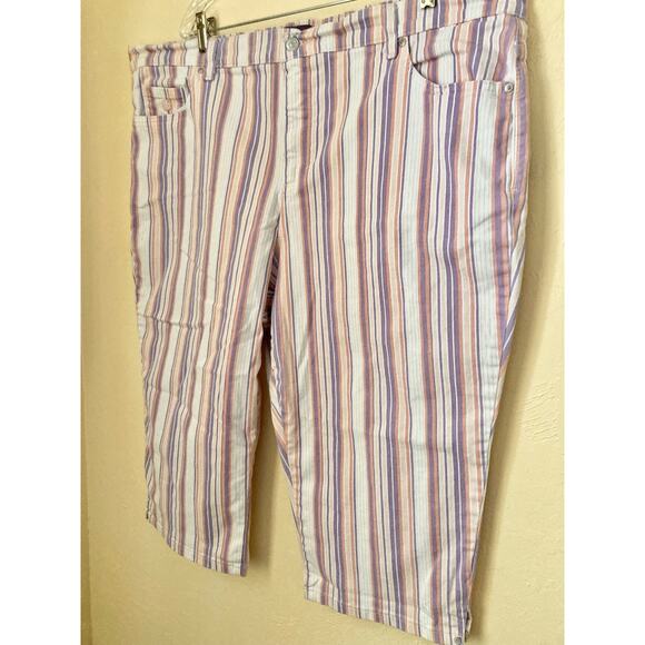 Gloria Vanderbilt Amanda Women's Cropped Capri Striped Jeans Size 22W - Picture 3 of 7